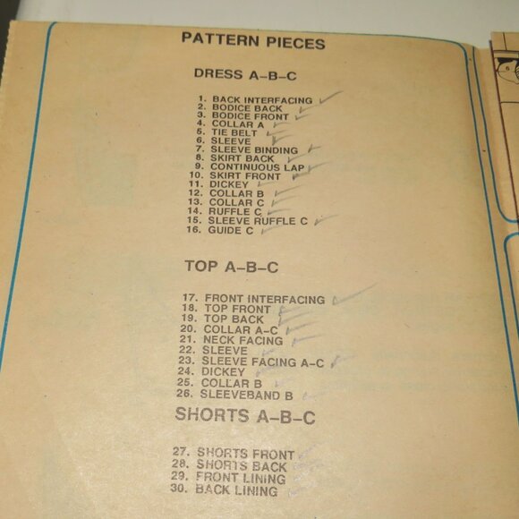 McCalls 4617 Clothing Pattern Kitty Benton (complete) Size 4 Boys & Girls - Picture 7 of 7